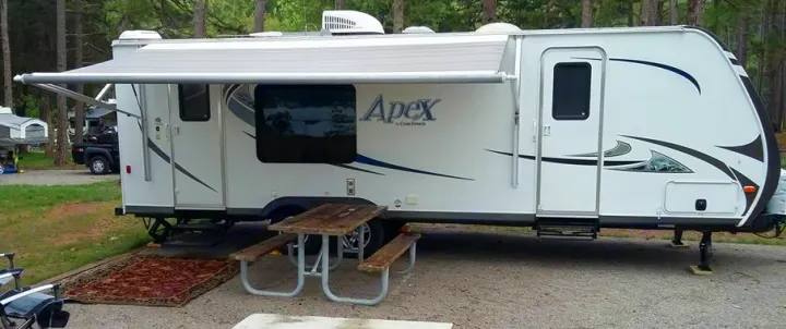 Coachmen Apex 2014