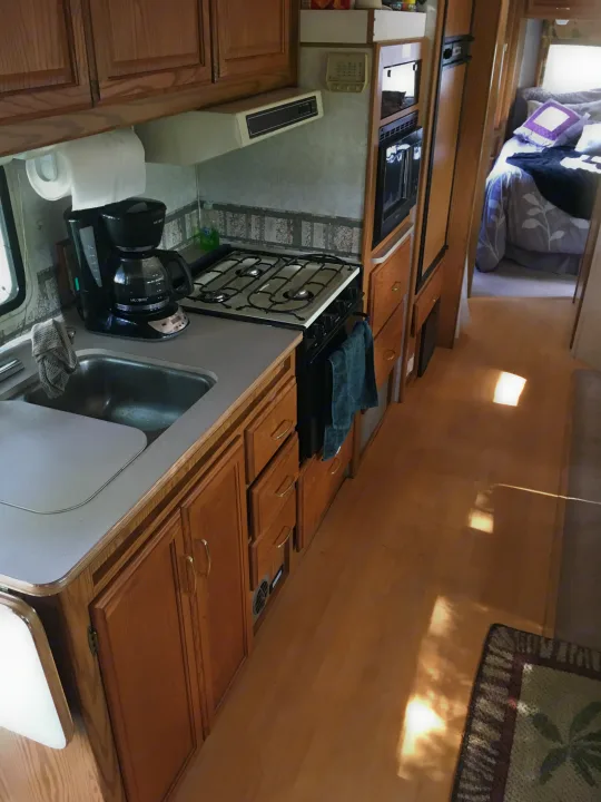 Winnebago Minnie Winnie 1999