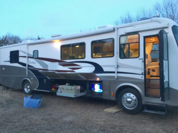 Tiffin Motorhomes Phaeton 2003