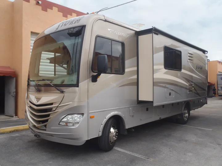 Fleetwood Storm RV rental with extended slide-out, offering spacious travel for your next adventure.. Fleetwood Storm 2015