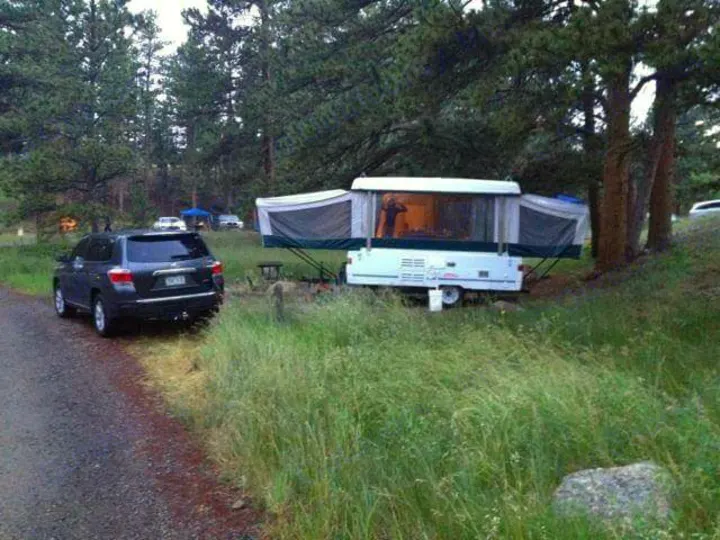 Easy to maneuver and set up! Get to relaxing faster! . Coleman Destiny Sea Pine 2001