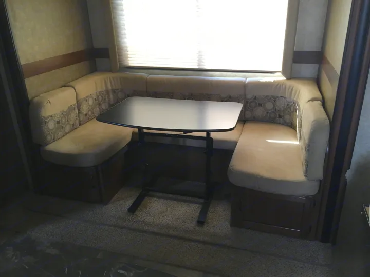 Jayco Jay Feather 2016