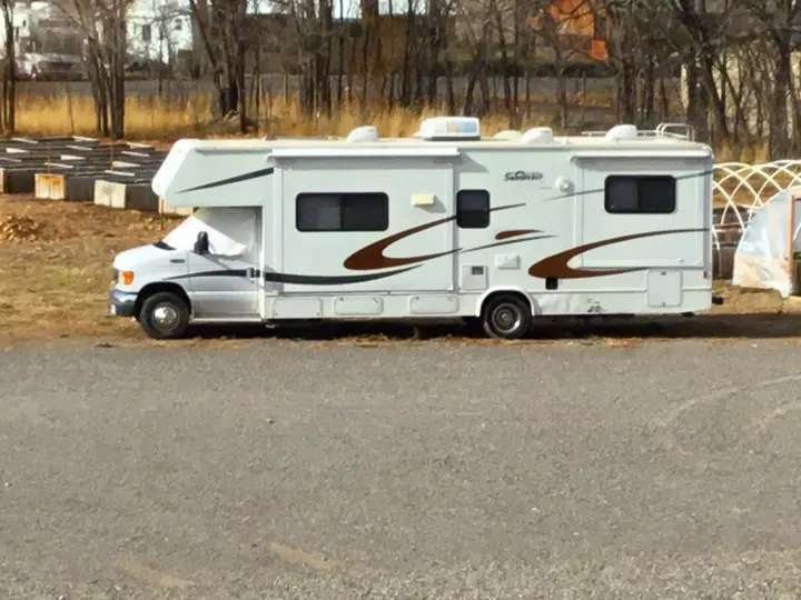 Forest River Sunseeker 2005