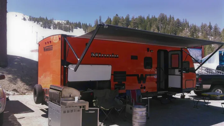 Winnebago Minnie Winnie 2015