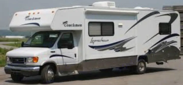 Coachmen Leprechaun 2005