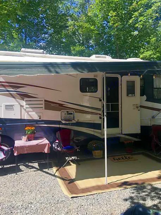 Coachmen Aurora 2005
