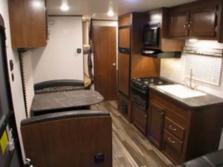 Jayco Jay Feather 2017