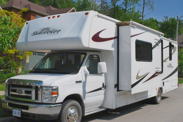 Forest River Sunseeker 2011