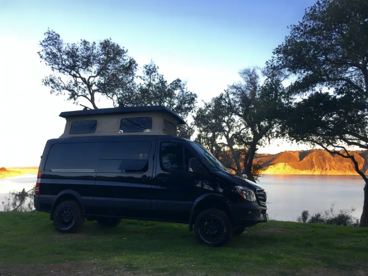 Stanley has a top that is deployed with a built in lift to give you more sleeping upstairs.. Mercedes-Benz Sprinter 2017