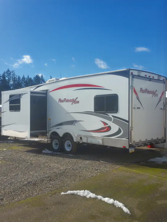 Cruiser Rv Corp Fun Finder Xtra 2012