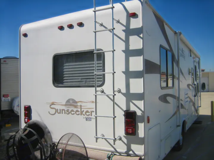 Forest River Sunseeker 2006