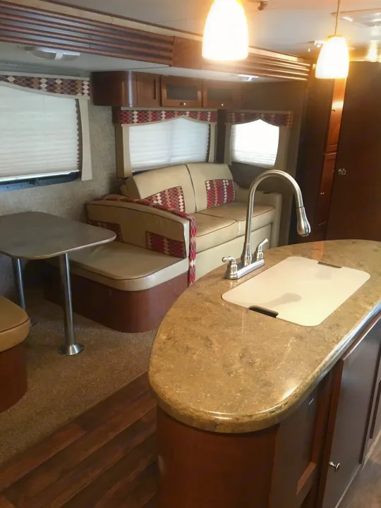 Dutchmen Kodiak 2013