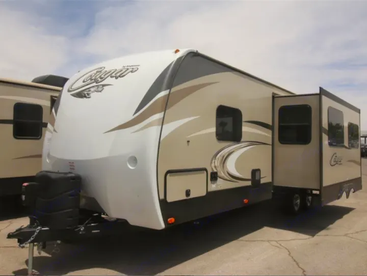 29 Foot BunkHouse Baby. Keystone Cougar Half-Ton 2018