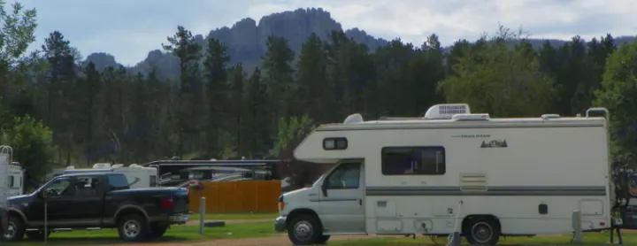 KOA near Mt. Rushmore. Fleetwood Tracker Trailstar 1998