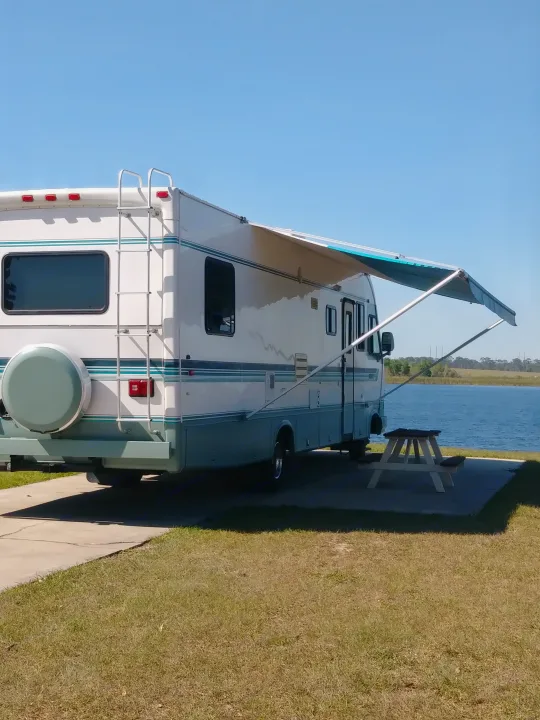 Its the most enjoyable time of the year, especially when you include family,friends,fishing and fun.. Newmar dutch star 1994