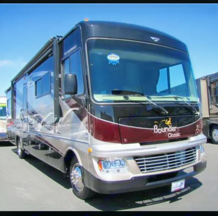 Fleetwood Bounder 2014