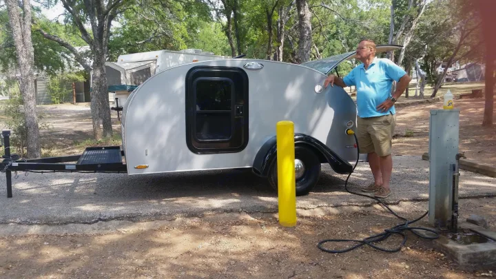 Overall size of Teardrop trailer.. Little Guy Silver Shadow 2011
