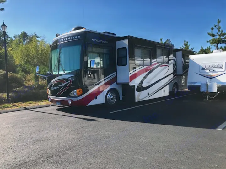 luxury at a great price. Cheaper than a hotel!!. Fleetwood Excursion 2007