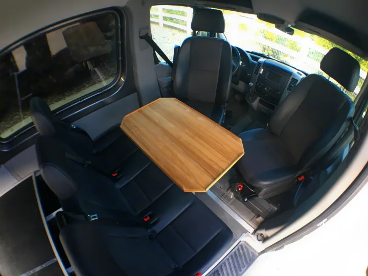 Easy to set up and remove swivel table. . Mercedes-Benz Sprinter 2016