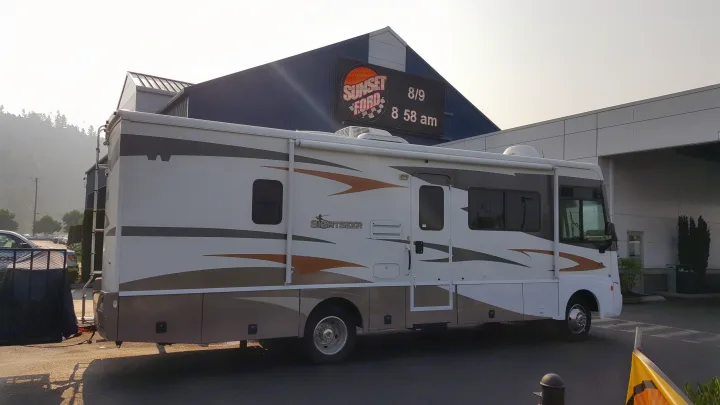 Winnebago Sightseer 2008