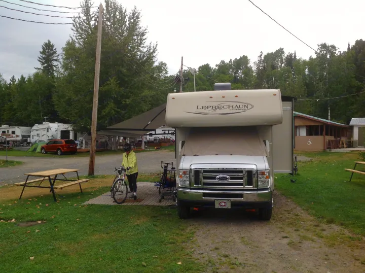 Coachmen Leprechaun 2014