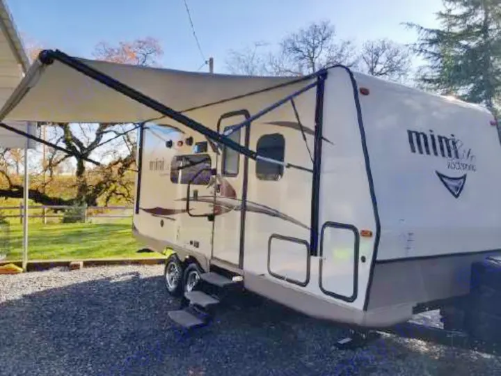 Forest River Rockwood Mini Lite 2016