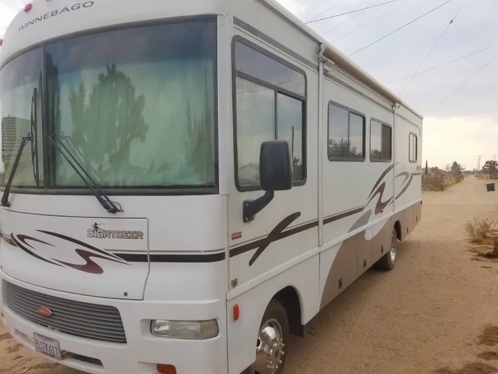 31 foot Class A motorhome.. Winnebago Sightseer 2006