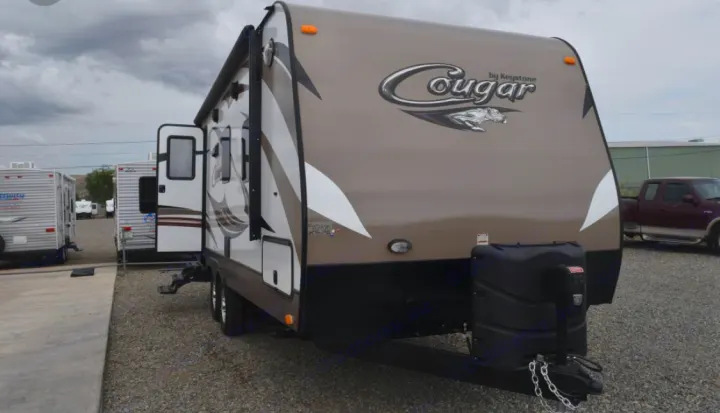 Keystone Cougar Half-Ton 2015
