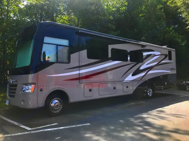 Coachmen Mirada 2016