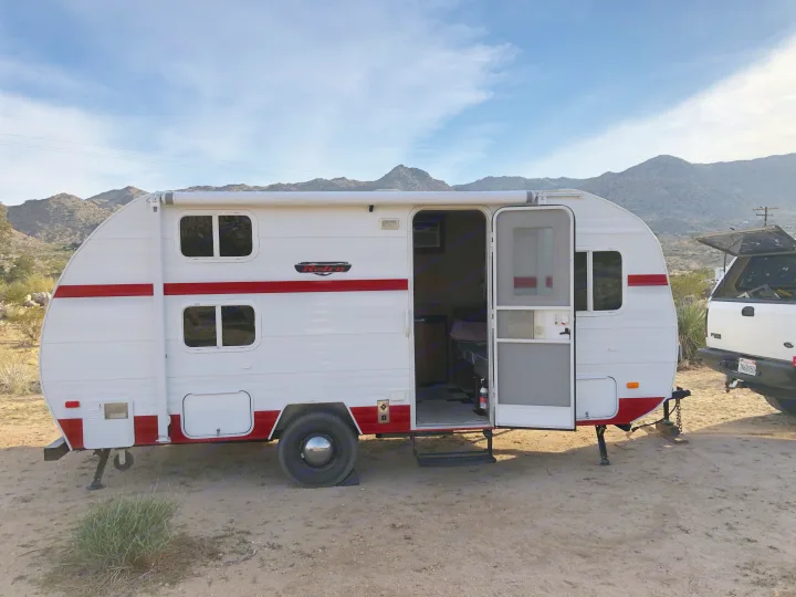 Riverside Rv Retro 2015