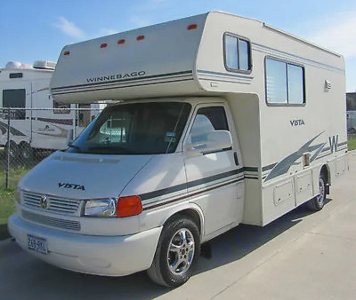 Winnebago Vista 2004
