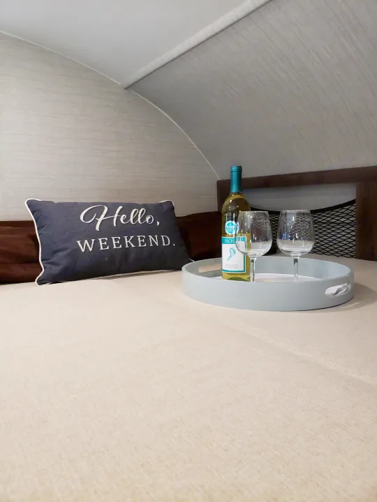 Overhead Over-sized Bunk. Jayco Redhawk 2018