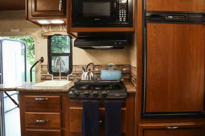 Thor Motor Coach Chateau 2015