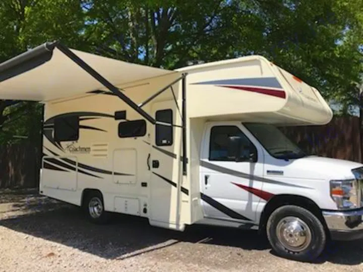 Coachmen Freelander 2019