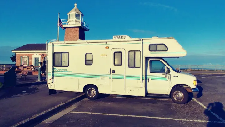 Located in Santa Cruz - local coastal RV awesome for music, cooking awesome meals and enjoying beachside dining, surfing, and there are too many beaches up and down our coast to count. I'll share some secret free spots to camp right here in town and all up and down Hwy 1. . Ford E350 Dutchman 1997