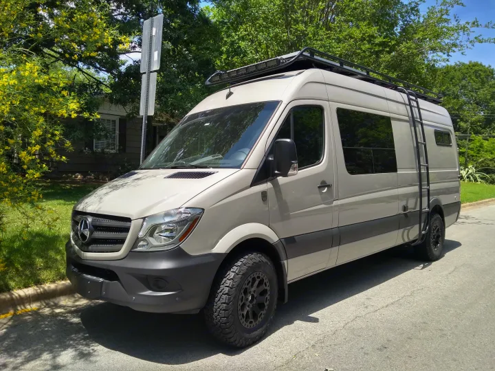Custom Camper 2017