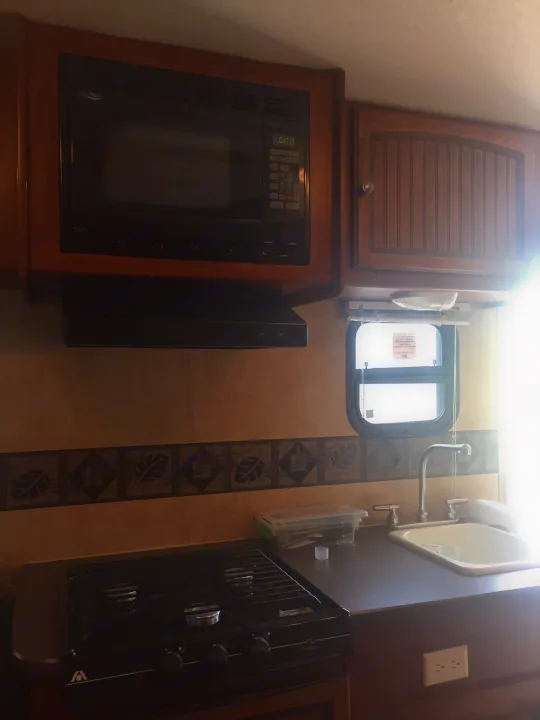 Jayco Jay Feather 2012