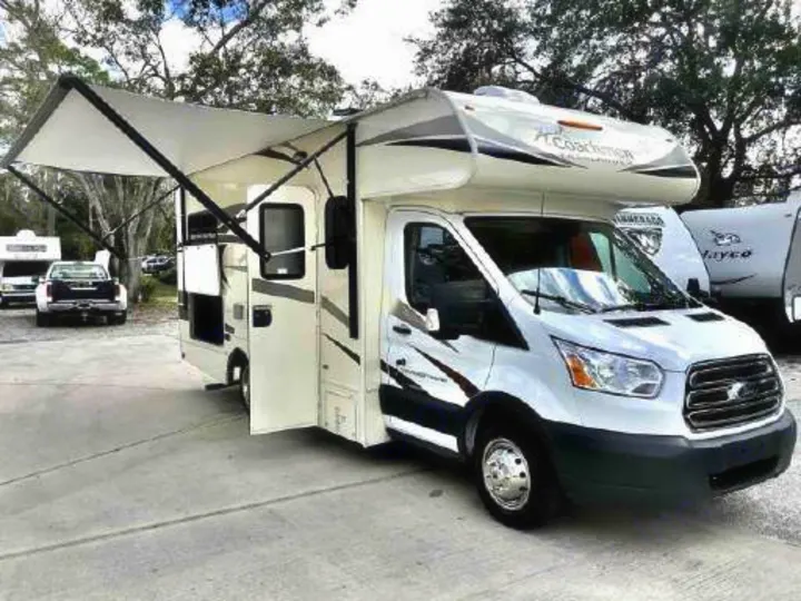 Coachmen Freelander 2017