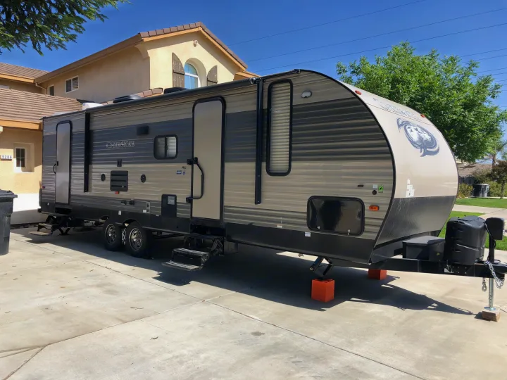 Forest River Cherokee Grey Wolf 2018