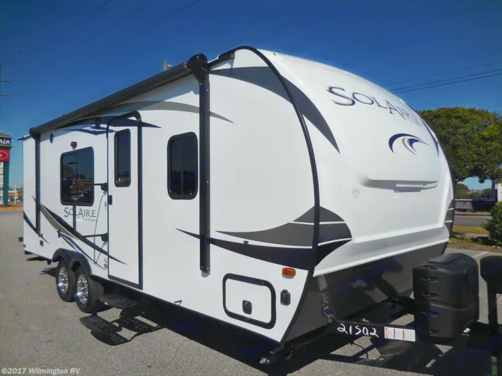 Palomino Solaire Ultra Lite 2017