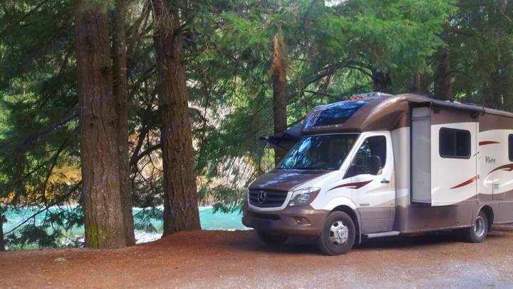 Riverside boondocking in Cascades National Park in Washington. Winnebago View 2015