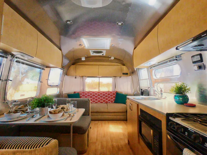 Airstream Flying Cloud 2010