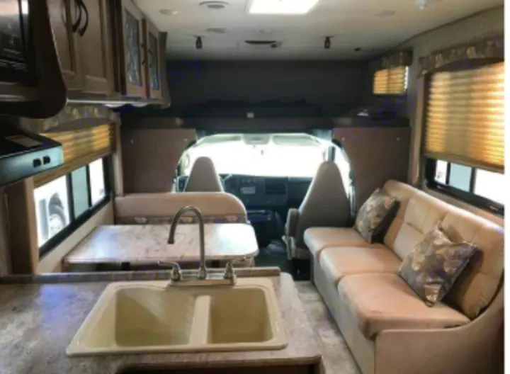 Coachmen Freelander 2017