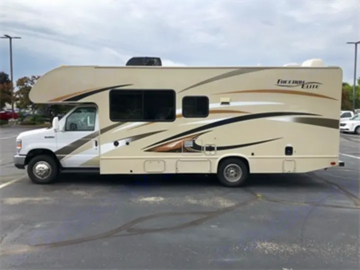 Thor Motor Coach Freedom Elite 2016