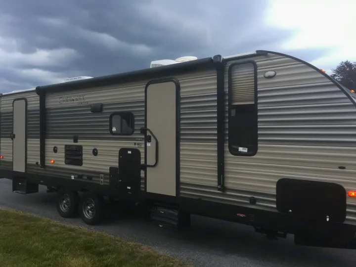 Forest River Cherokee Grey Wolf 2018