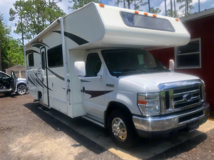 Coachmen Freelander 2012