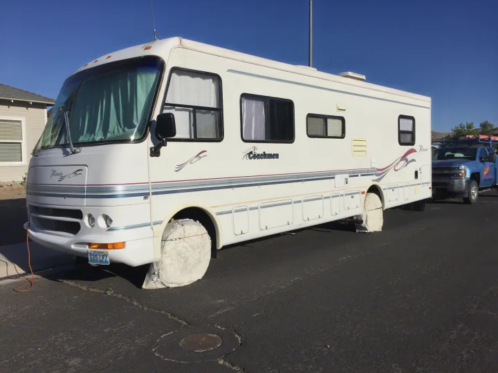 Ford Coachman 1998