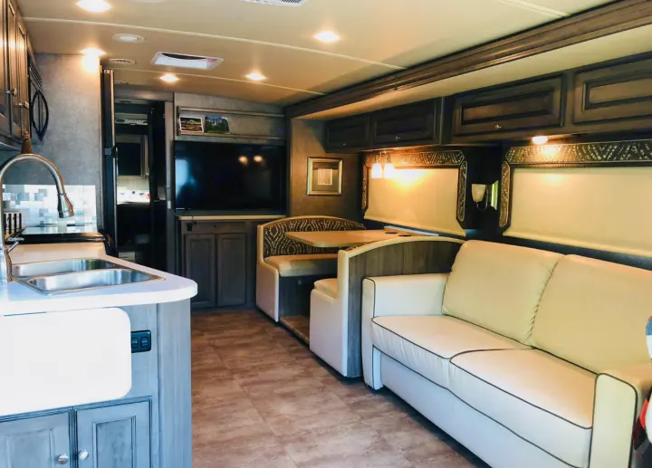 Winnebago Vista 2017