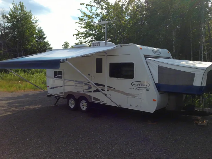 R-Vision C21RBH 2006
