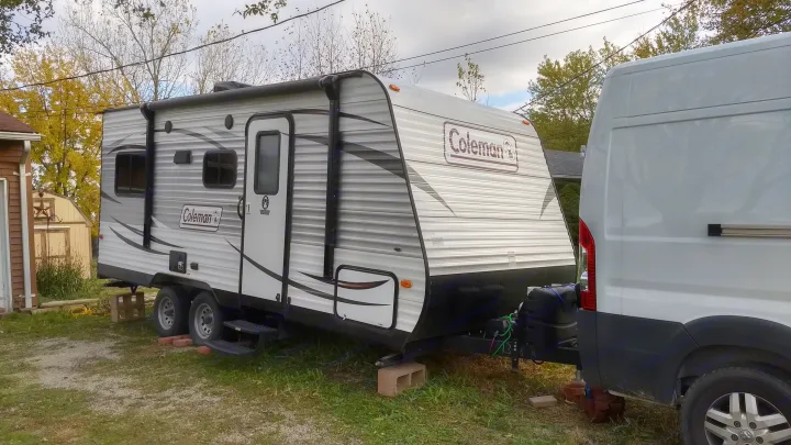 Dutchmen Coleman 2015